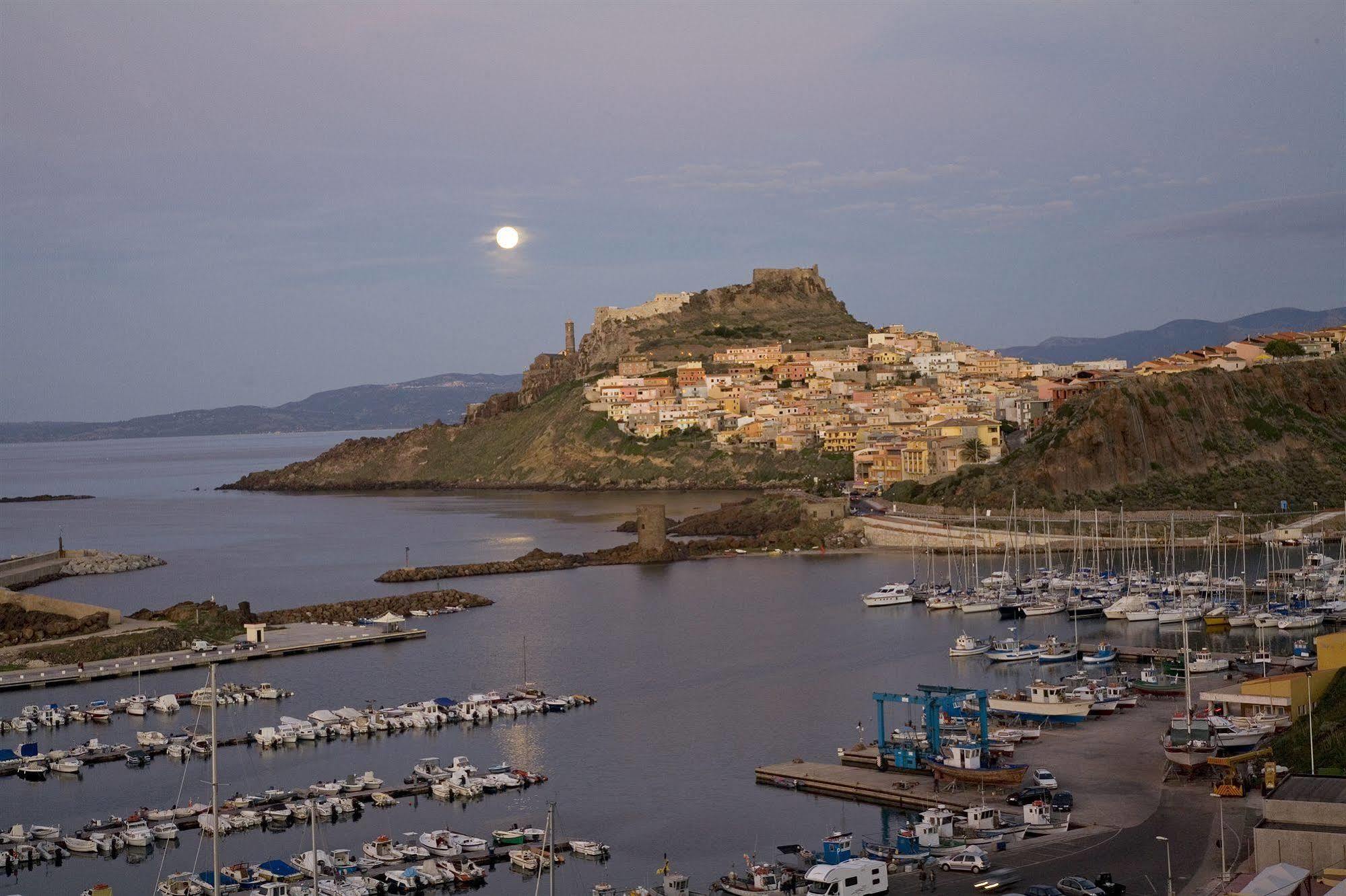 Residenza Le Farfalle Aparthotel Castelsardo Exterior photo