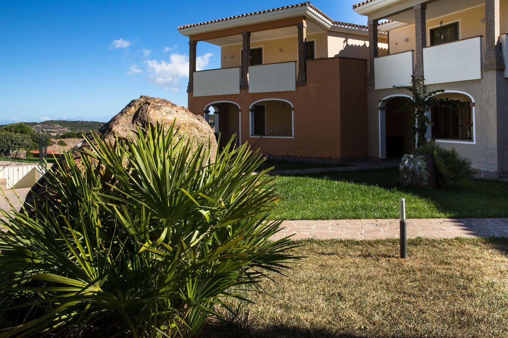 Residenza Le Farfalle Aparthotel Castelsardo Exterior photo