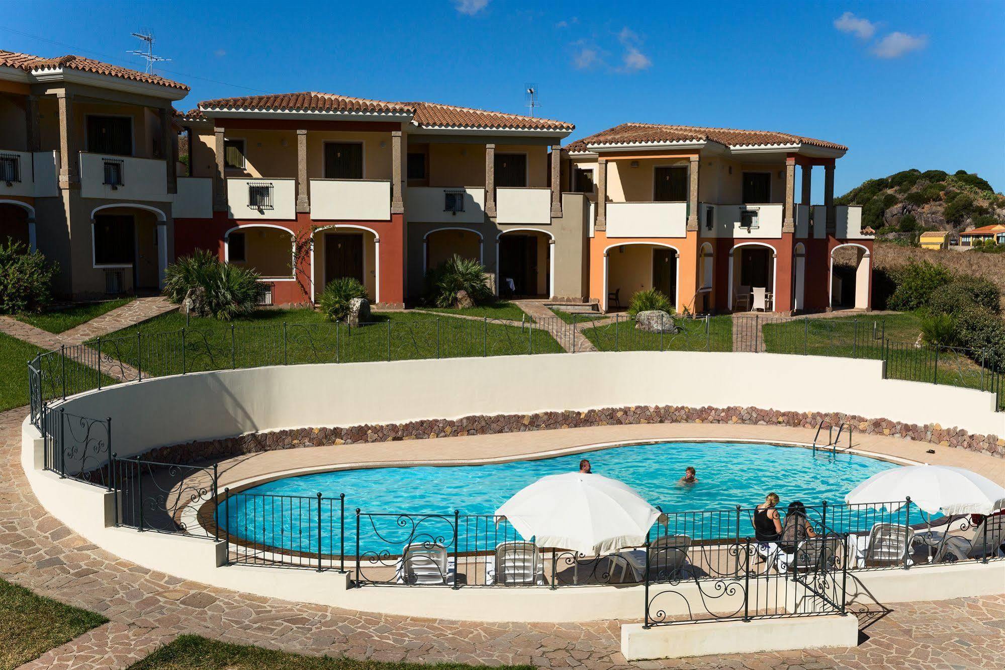 Residenza Le Farfalle Aparthotel Castelsardo Exterior photo